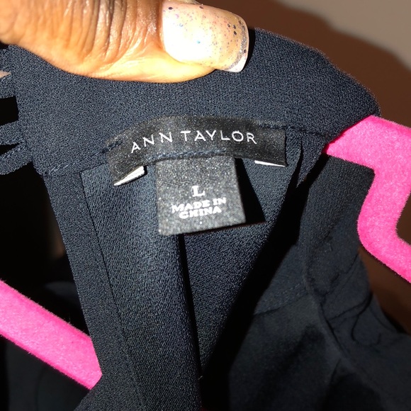 Ann Taylor halter Top with bow L - Picture 5 of 6